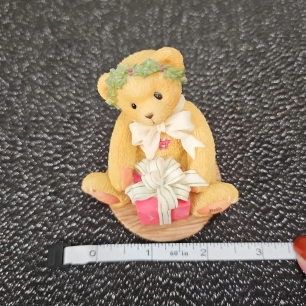 Cherished Teddies "Margy" I'm Wrapped Up Holiday Joy‎ Avon Exclusive Figurine - Picture 5 of 5